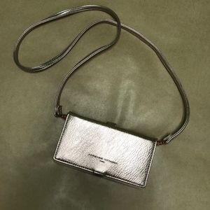 Small Cross Body Purse with charger